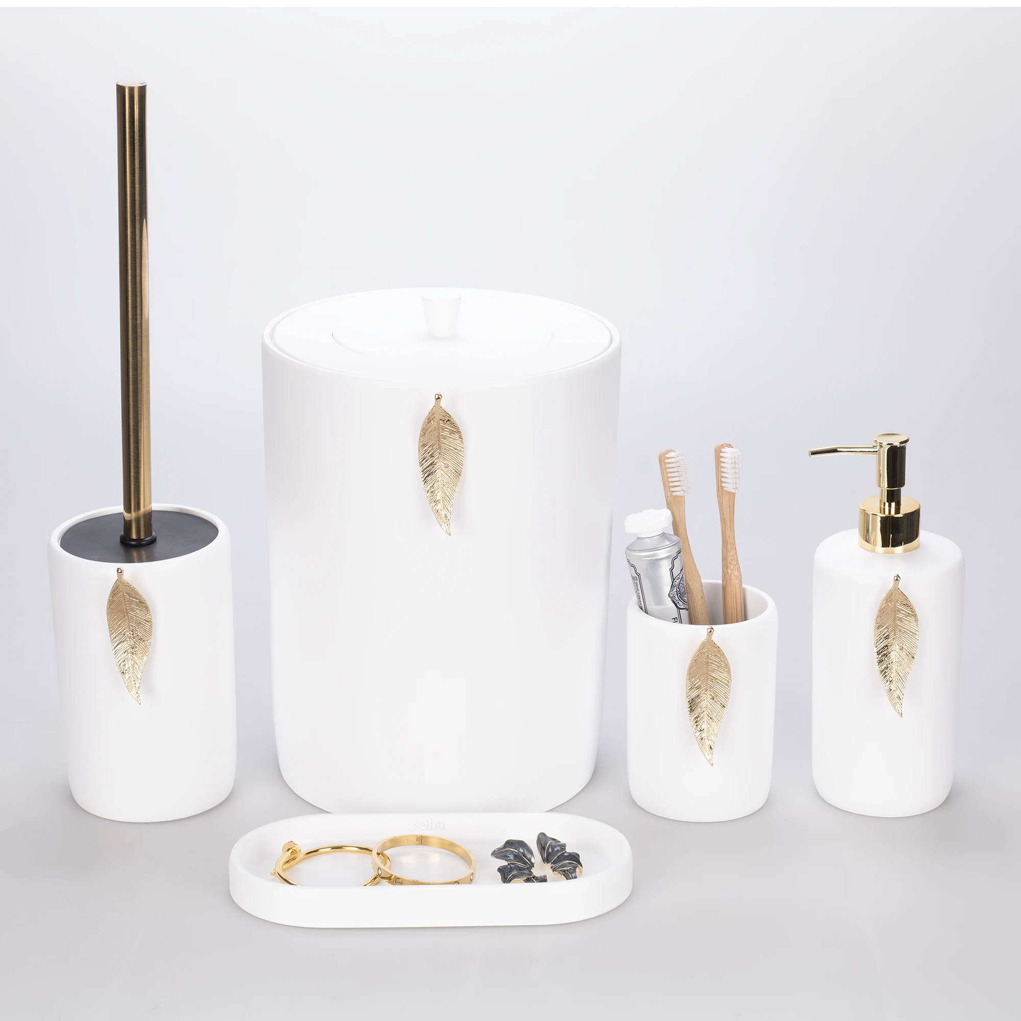 Leaf Banyo Seti Beyaz Altın