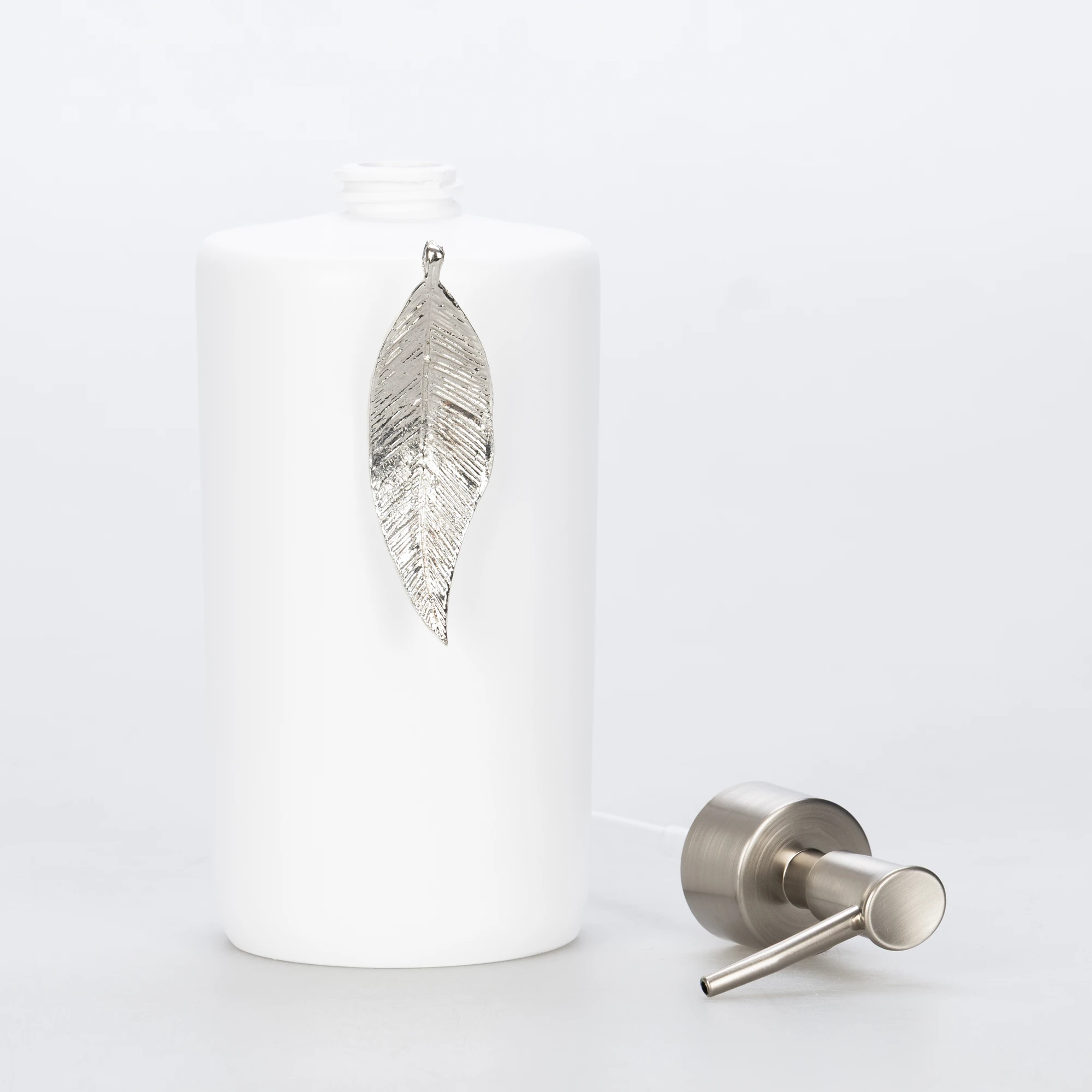 Leaf Sıvı Sabunluk Beyaz Gümüş