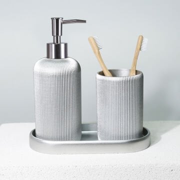 Lydia Sıvı Sabunluk Gümüş