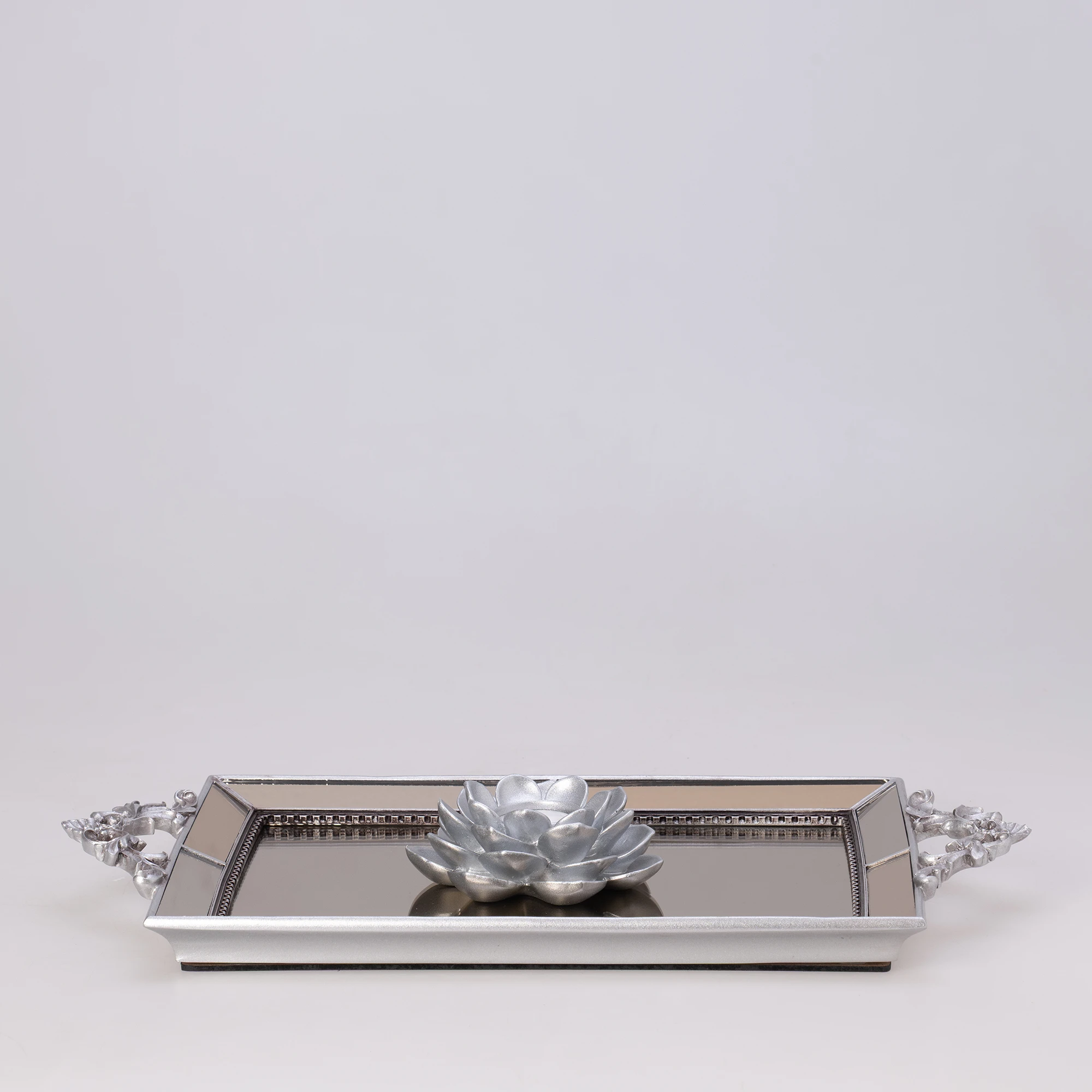 Julia  Aynalı Tepsi Gümüş