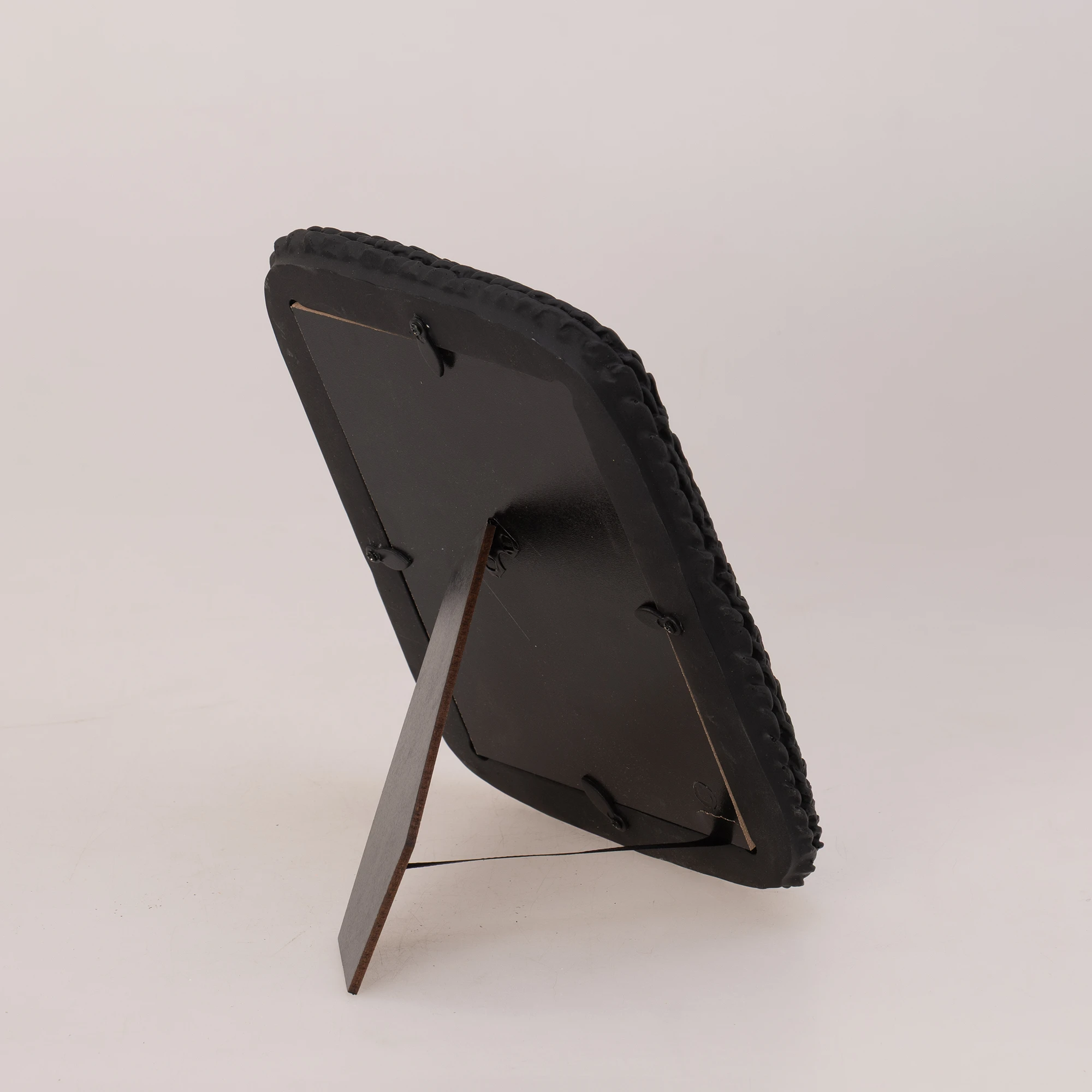 13x18 Chain Frame Black