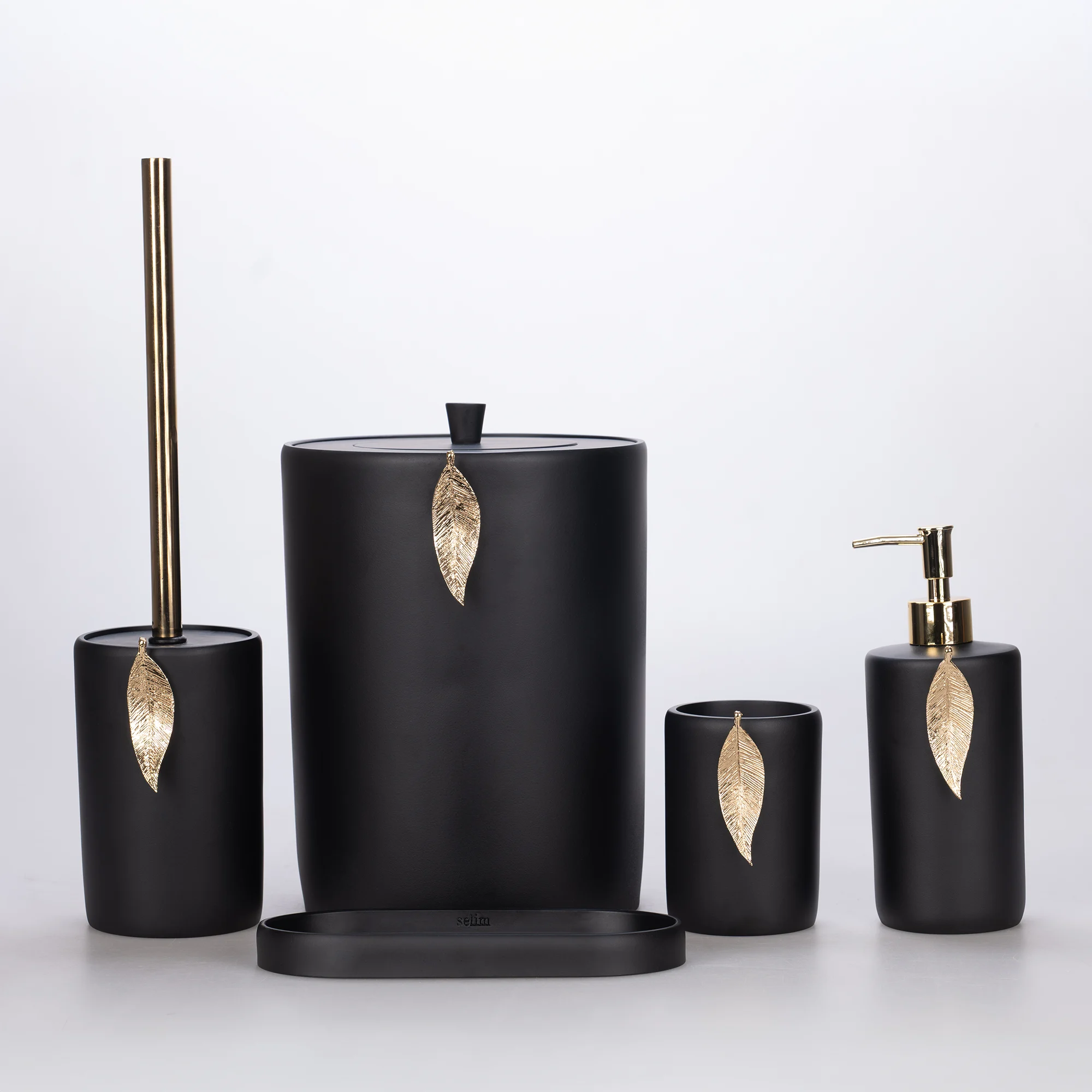 Leaf Banyo Seti Siyah-Altın