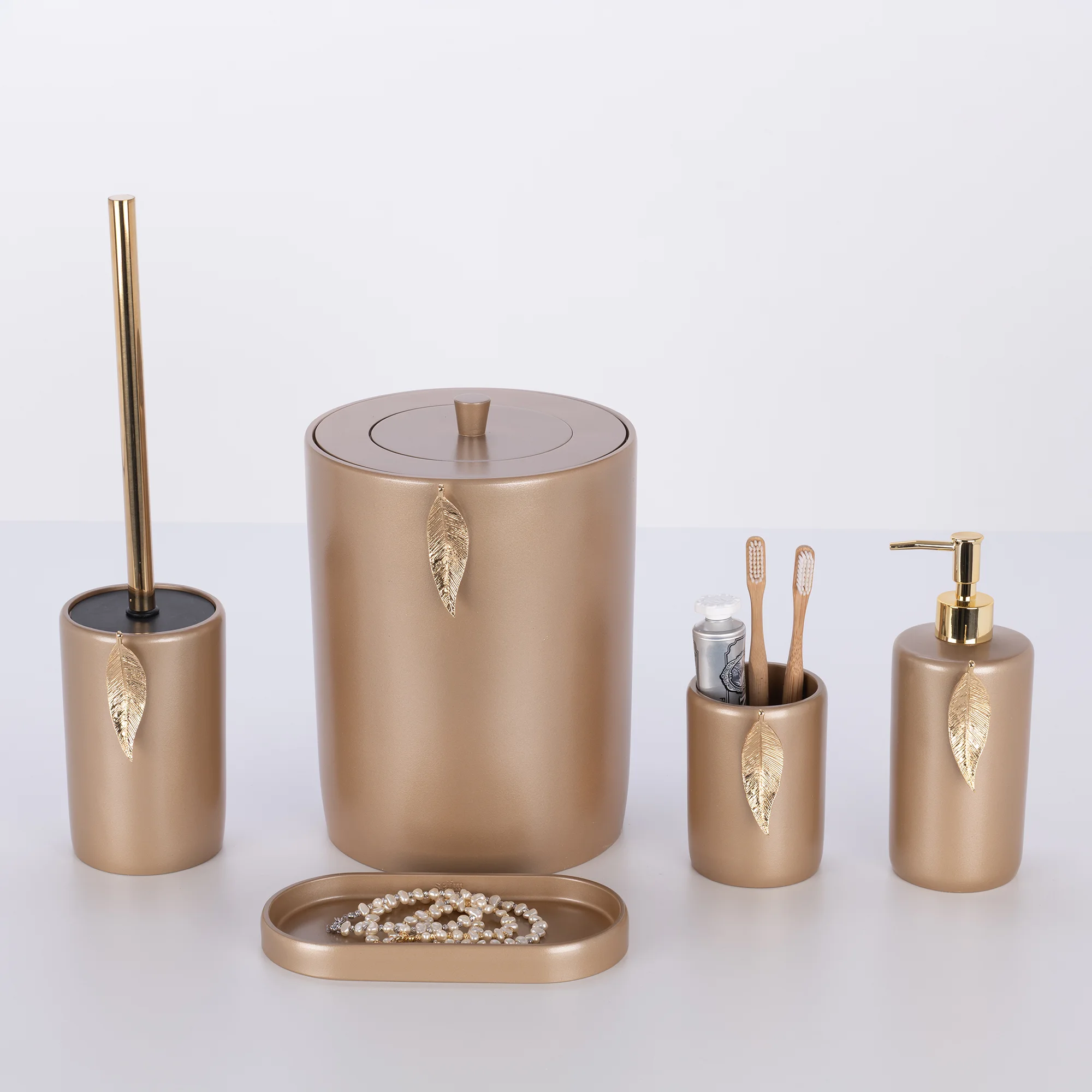 Leaf Banyo Seti Vizon Altın