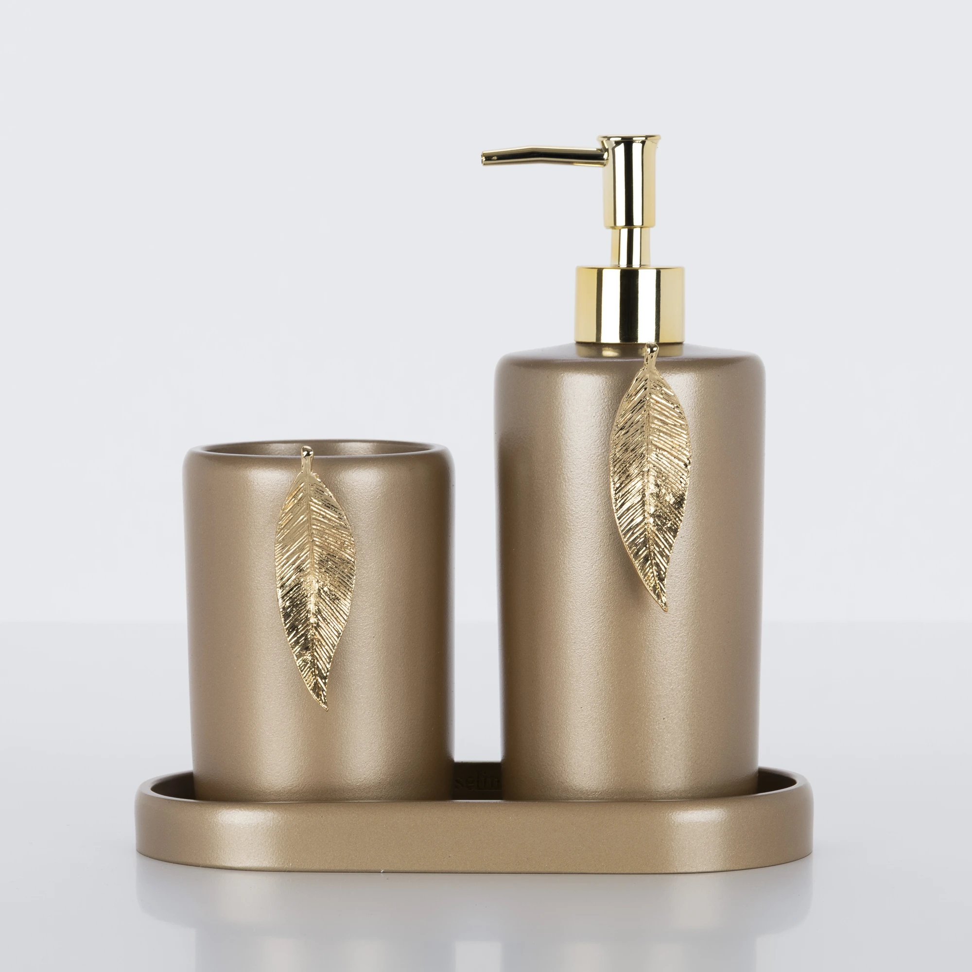 Leaf Banyo Seti Vizon Altın