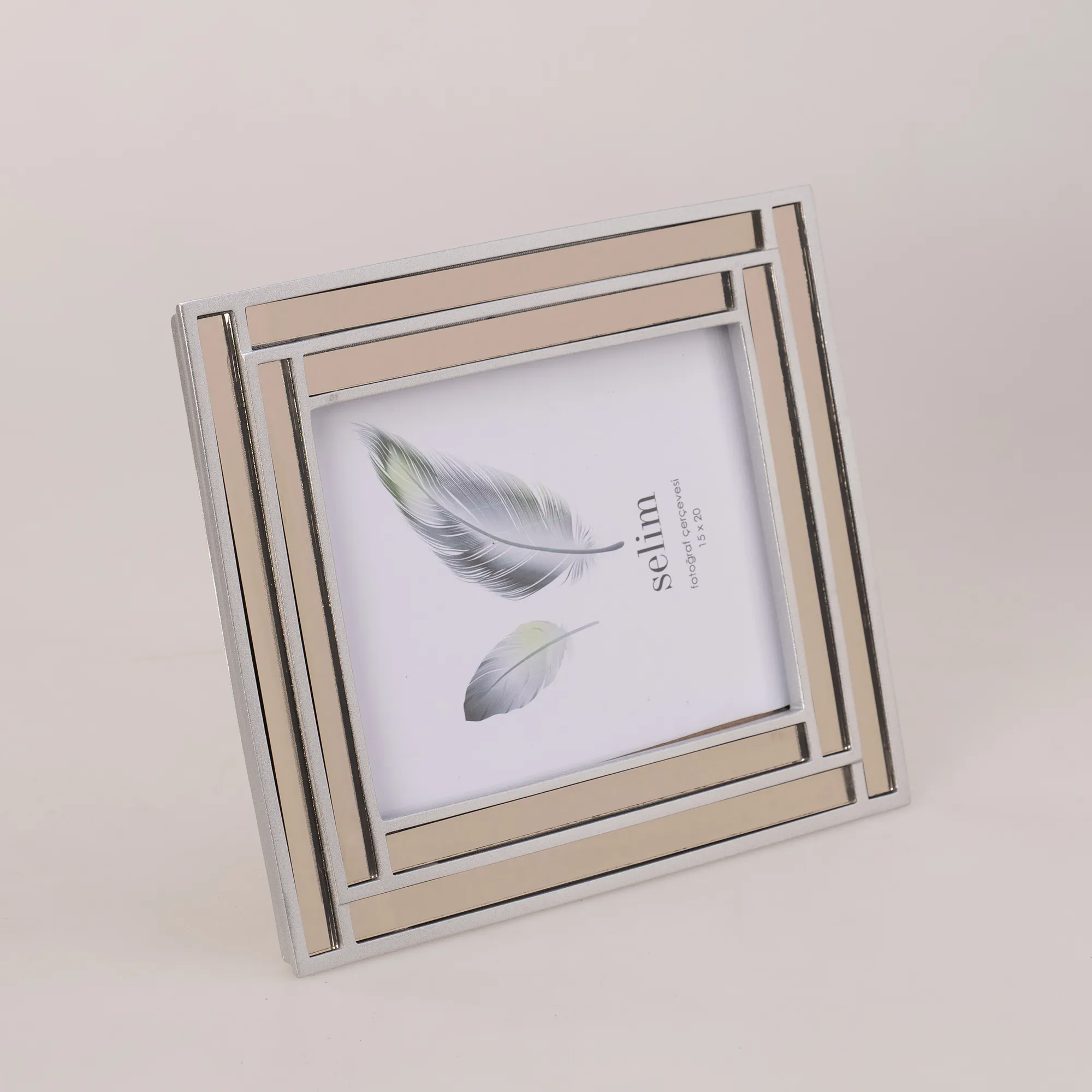 15x20 Lara Aynalı Çerçeve Gümüş