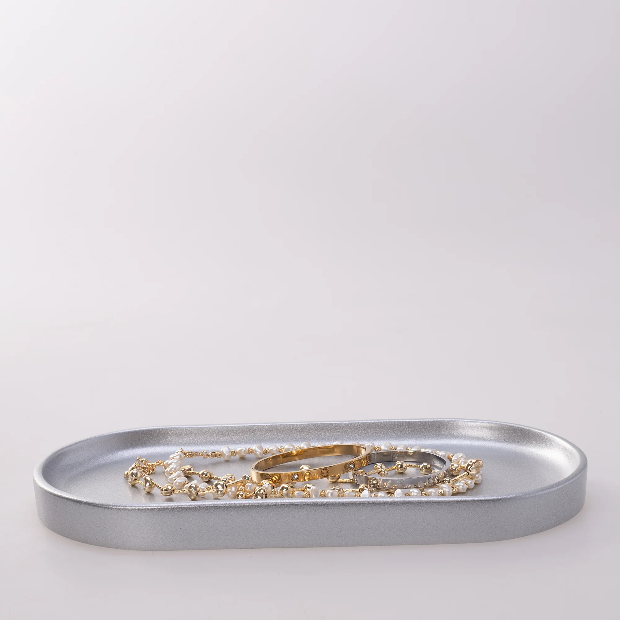 Victoria Oval Tray Small Silver