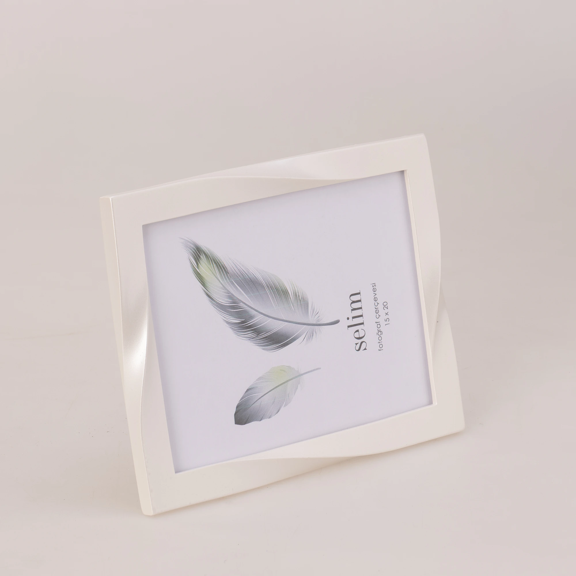 15x20 Curved Çerçeve İnci