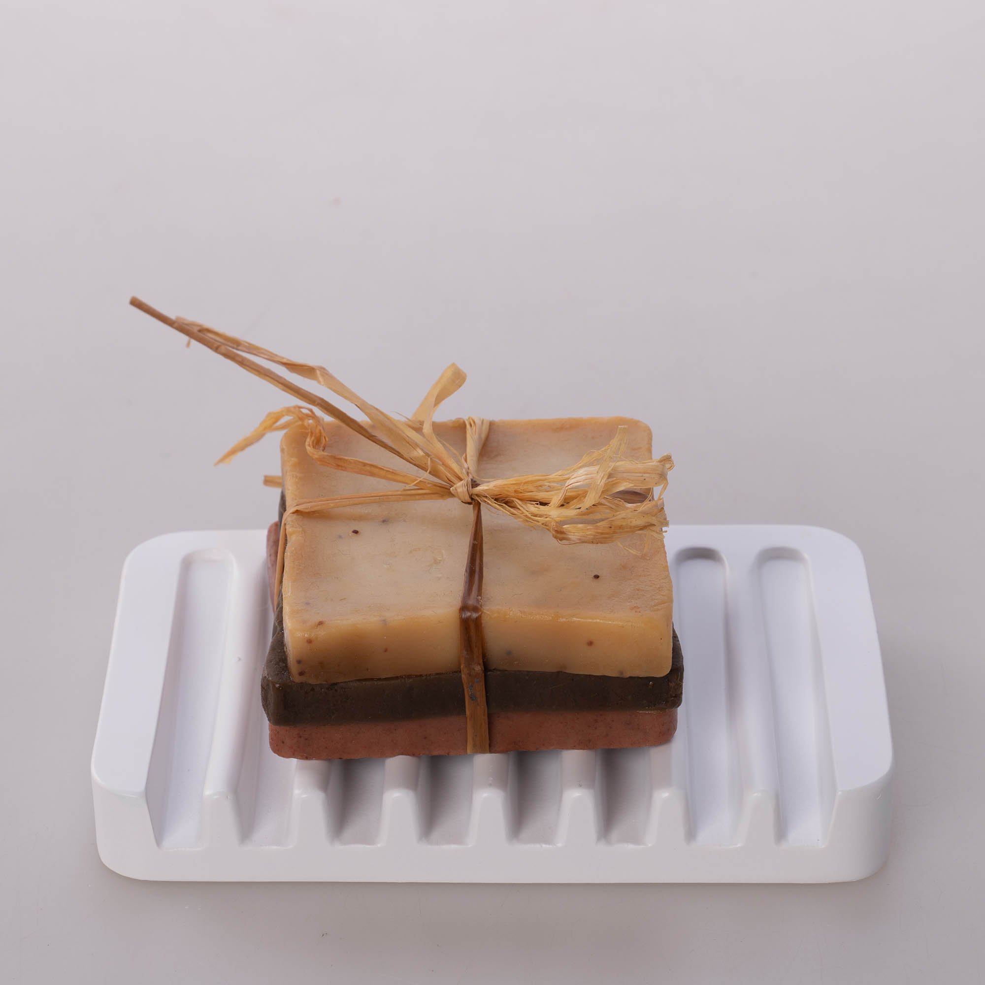 Smooth Katı Sabunluk Beyaz